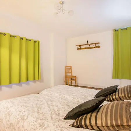 Διαμέρισμα Elegant In With Terrace